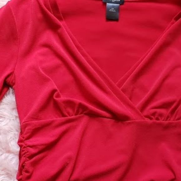 NWOT Ann Taylor Ruched V-Neck Stretch Top Size XS - Picture 6 of 7